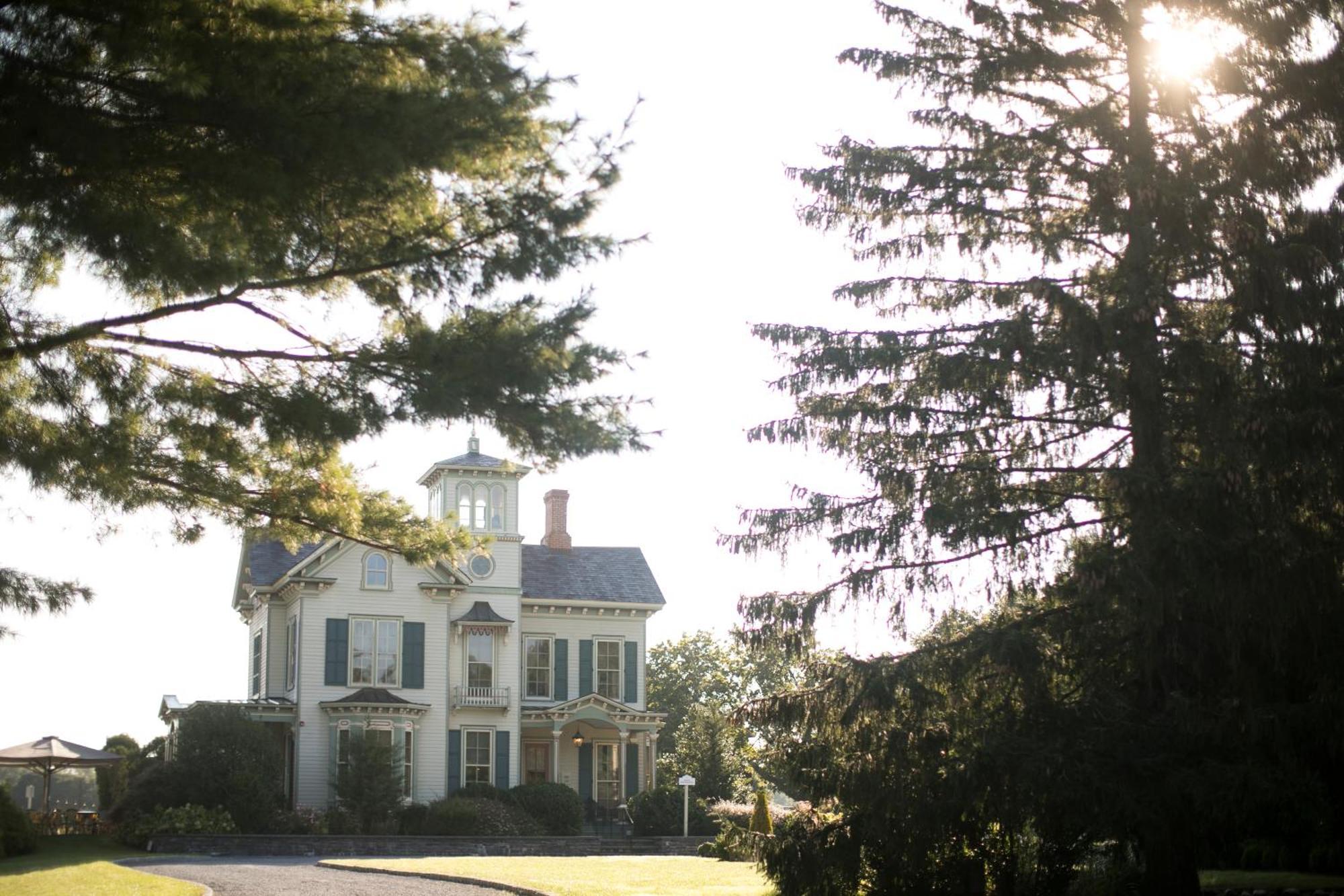 Jedediah Hawkins Inn Jamesport 外观 照片